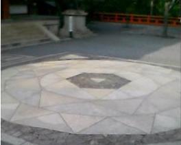鞍馬寺の六芒星の写真