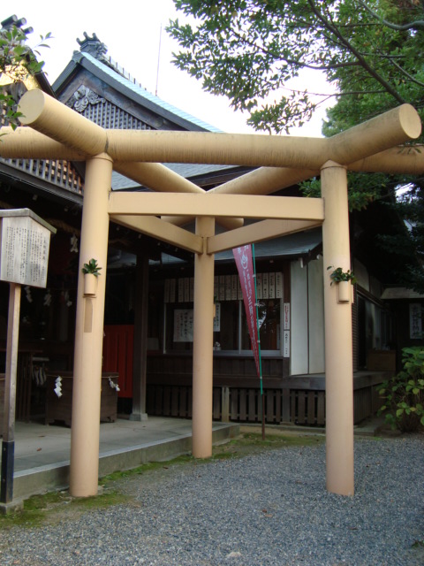奈良県桜井市の大神教会の三柱鳥居の写真