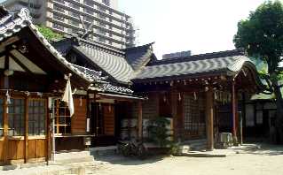 �ʐ^�W�|�Q�F�h�@�ڋ{�B