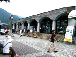 写真0−1:千頭駅舎。