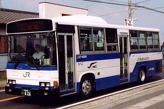 〔Ｌ３２７－００２０６〕　日野ＫＫ－ＲＪ１ＪＪＨＫ（２０００年）