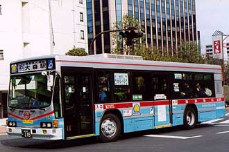 〔Ｍ２００５〕　いすゞＫＣ－ＬＶ８３２Ｌ（２０００年）