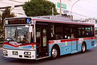 〔Ｙ７７９０〕　日産ディーゼルＰＫＧ－ＲＡ２７４ＫＡＮ（２００７年）