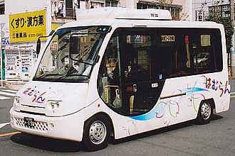 〔ＴＢ２０３〕　日野ポンチョ（２００５年）
