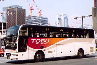 〔２４４１〕　いすゞＵ－ＬＶ７７１Ｒ（１９９５年）