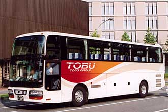 〔２６３３〕　いすゞＫＬ－ＬＶ７７４Ｒ２（２００４年）