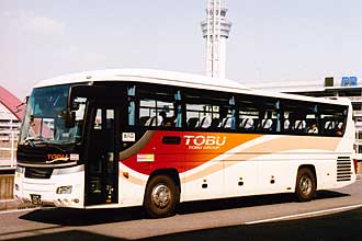 〔９９９３〕　日野ＰＫＧ－ＲＵ１ＥＳＡＡ（２０１０年）
