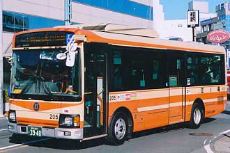 〔２０５〕　日野ＳＫＧ－ＫＲ２９０Ｊ１（２０１３年）