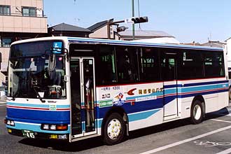 〔ＫＢ８８〕　三菱ふそうＫＫ－ＭＫ２５ＨＪ（２００２年）