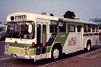 〔２９６５〕　いすずＢＵ１０（１９７９年）