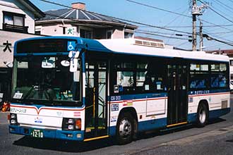 〔ＣＧ３０３〕　いすゞＫＬ－ＬＶ２８０Ｎ１（２００４年）