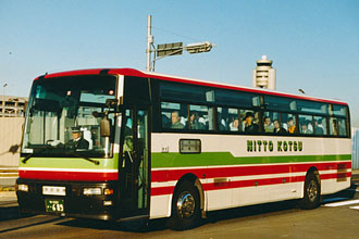 〔袖ヶ浦２２か６８９〕　いすゞＫＣ－ＬＶ７８１Ｒ（１９９７年）