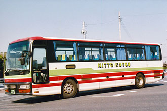 〔袖ヶ浦２００か４２６〕　いすゞＫＬ－ＬＶ７８１Ｒ２（２００４年）