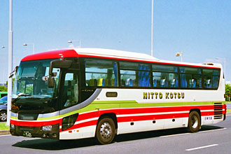 〔袖ヶ浦２００か５６５〕　いすゞＰＫＧ－ＲＵ１ＥＳＡＪ（２００６年）