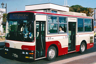 〔袖ヶ浦２００か３２７〕　三菱ふそうＫＫ－ＭＪ２３ＨＥ（２００３年）