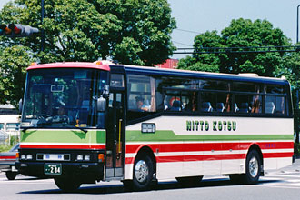 〔袖ヶ浦２２か２８４〕