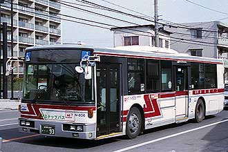 〔Ｎ－８０６〕　日産ディーゼルＫＬ－ＵＡ２７２ＫＡＭ（２０００年）