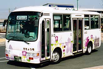 〔Ｓ－１０４〕　日野ＫＫ－ＲＸ４ＪＦＥＡ（２００１年）