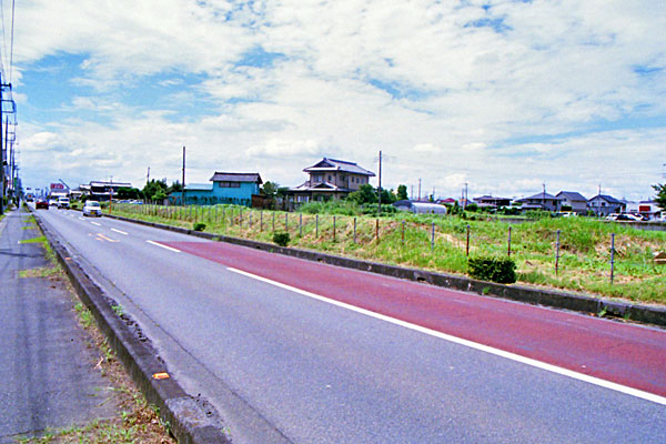 東武熊谷線 妻沼駅跡　と思われるあたり