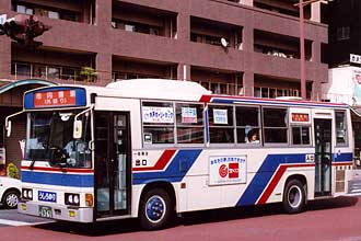 〔水戸２２あ１３６１〕　日野Ｐ－ＲＪ１７２ＣＡ（１９８９年）