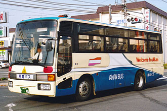 〔釧路２００か４０〕　三菱ふそうＰ－ＭＭ５２７Ｈ（１９８９年）