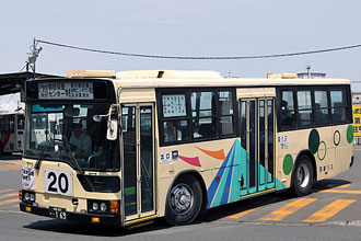 〔釧路２００か１６９〕　三菱ふそうＵ－ＭＰ２１８Ｋ（１９９０年）