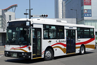 〔札幌２００か３８０７〕　日産ディーゼルＫＬ－ＵＡ４５２ＭＡＮ（２００３年）