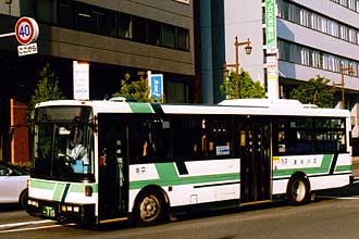 〔旭川２００か７１５〕　日産ディーゼルＫＣ－ＪＰ２５２ＮＴＮ（１９９６年）