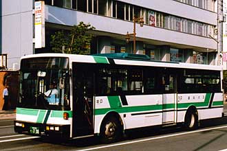 〔旭川２００か７３８〕　日産ディーゼルＫＣ－ＵＡ４６０ＨＡＮ（１９９７年）