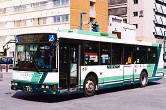 〔旭川２００か１５７〕　日産ディーゼルＫＬ－ＵＡ２７２ＫＡＭ（２００１年）