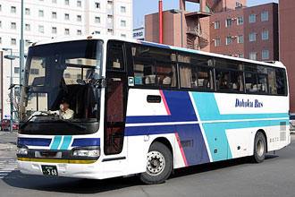 〔旭川２００か９６８〕　日野ＫＬ－ＲＵ１ＦＳＥＡ（２００１年）