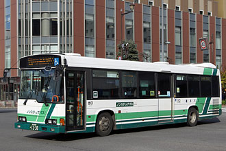 〔旭川２００か１２３０〕　日野ＰＫ－ＨＲ７ＪＰＡＥ（２００５年）