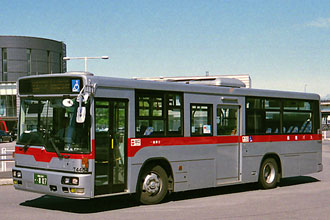 〔Ｔ４４６４〕　日産ディーゼルＫＬ－ＵＡ４５２ＫＡＮ（２００３年）