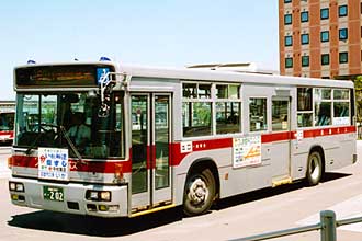 〔４０３〕　日産ディーゼルＫＬ－ＵＡ４５２ＭＡＮ（２００３年）