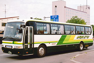〔札幌２００か２３０５〕　三菱ふそうＵ－ＭＳ８２６Ｓ（１９９２年）