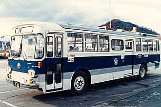 〔５３７－７５０５〕　日野ＲＣ３２０Ｐ（１９７７年）