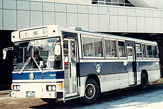 〔５３７－４５７１〕　日野Ｐ－ＲＵ２２６ＡＡ（１９８４年）