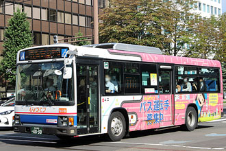 〔札幌２００か４８３０〕　いすゞＰＪ－ＬＶ２３４Ｌ１（２００５年）
