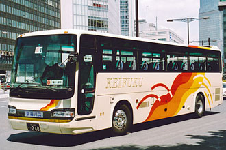 〔福井２００か２６０〕　日野ＫＬ－ＲＵ４ＦＳＥＡ（２００４年）