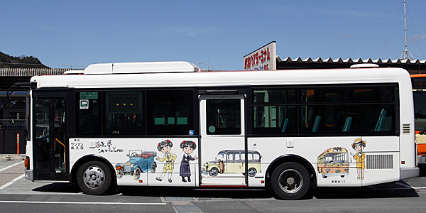 「ゆめちゃんバス」２号車　公式側