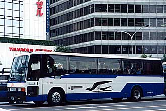 〔７４４－７９５３〕　三菱ふそうＰ－ＭＳ７２５ＳＡ（１９８８年）