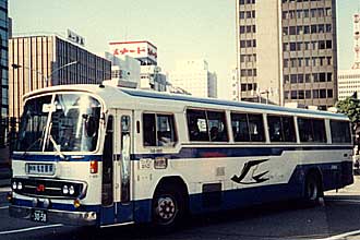 〔７４８－９９０５〕　日産ディーゼルＲＡ６０Ｓ（１９７９年）