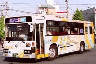 15677284 ニッサンディーゼル/UDトラックス クオン CG4ZA 右サイドステップ ドアステップ 運転席側 1903891 京都市交通局・日産ディーゼル（ＵＤトラックス）