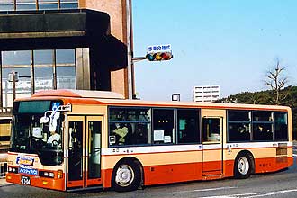 〔５０７３〕　三菱ふそうＫＬ－ＭＰ３７ＪＭ（２００４年）