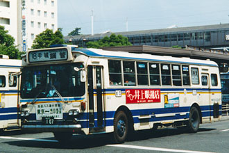 〔福山２２く１０７〕