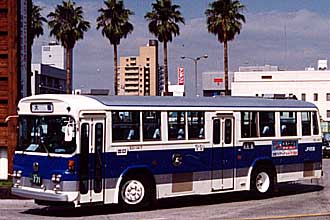 〔５３１－１４１７〕　いすずＫ－ＣＪＭ４７０（１９８１年）