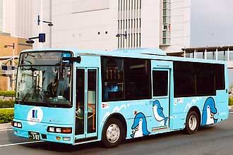 〔香川２００か３０７〕　三菱ふそうＰＡ－ＭＫ２７ＦＨ（２００７年）