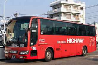 〔７４８－０５５５２〕　日産ディーゼルＫＬ－ＲＡ５５２ＲＢＮ（２００５年）