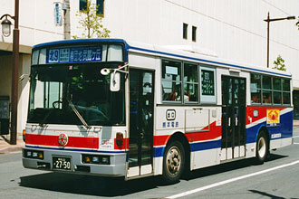 〔熊本２２か２７５０〕　日産ディーゼルＵ－ＵＡ４４０ＬＡＮ（１９９３年）