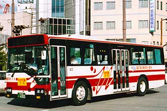 〔熊本２００か４０３〕　三菱ふそうＰ－ＭＰ２１８Ｍ
